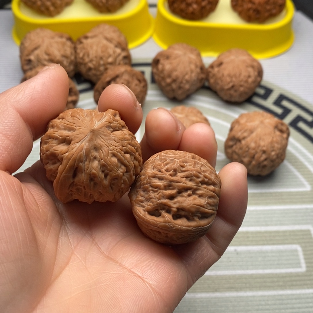 好***运吊坠文玩核桃铁锤中高桩