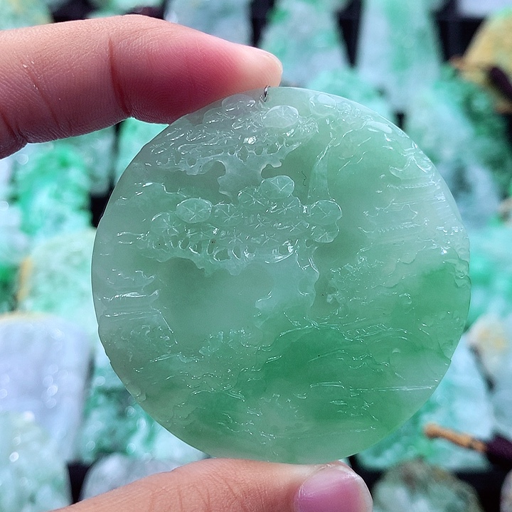 翡翠未镶嵌吊坠(不含链)