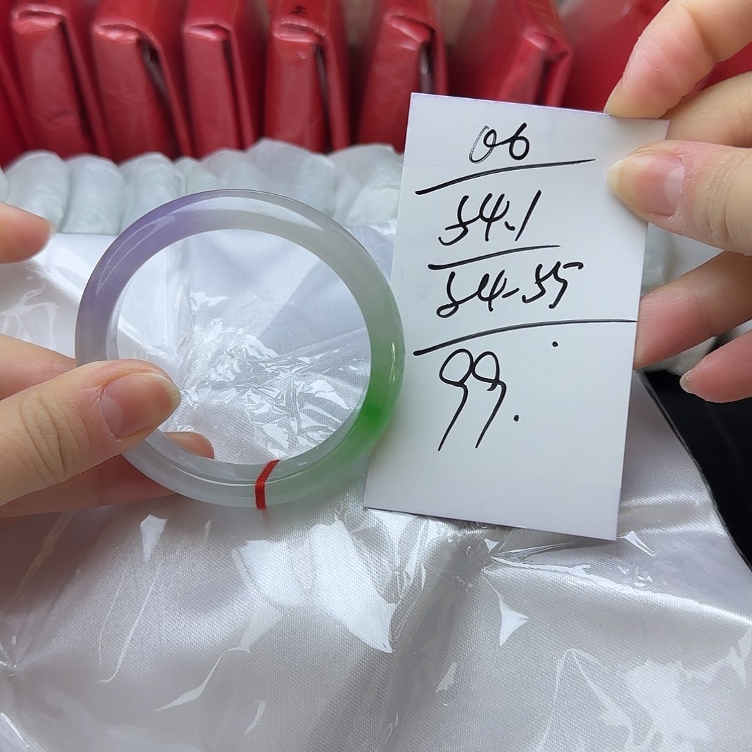 未镶嵌手镯翡翠6