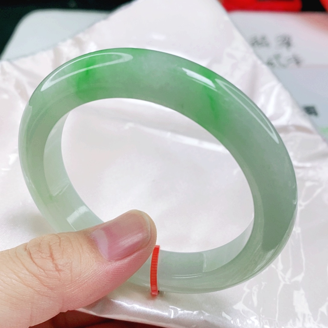 未镶嵌手镯翡翠53.6圈口