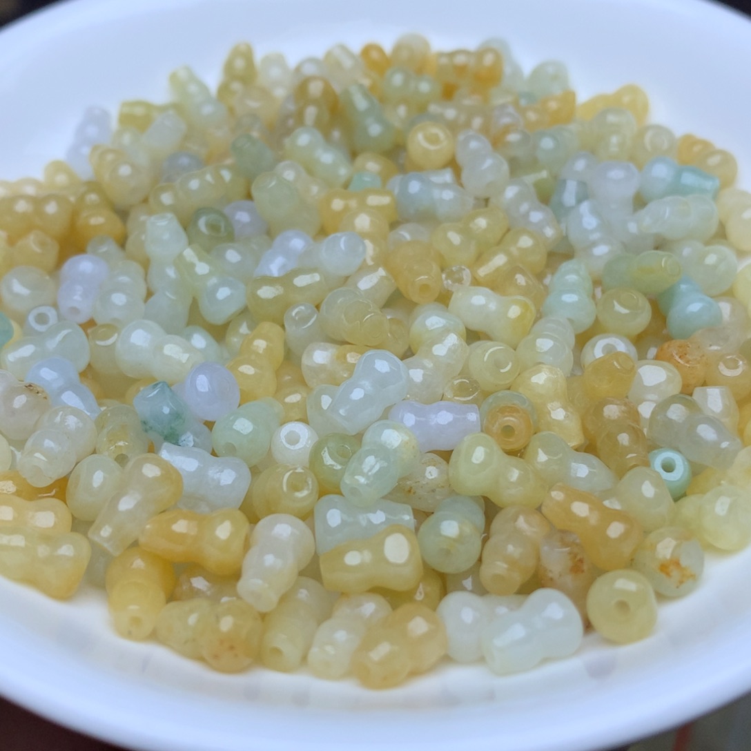 【闪购商品】翡翠手链未镶嵌卡5乘7.4冰多宝葫芦50个