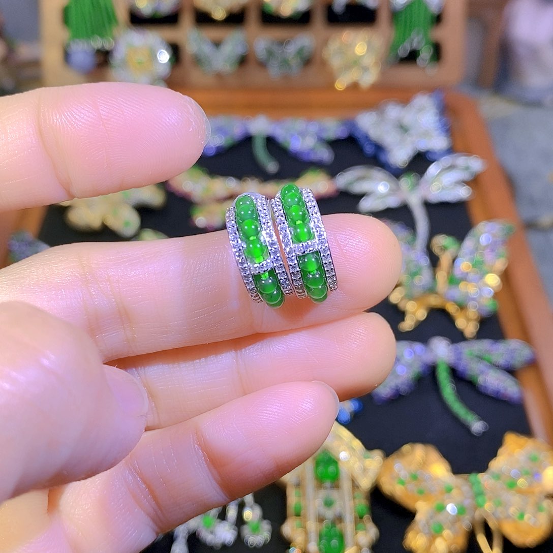 吊坠(不含链)银S925镶嵌翡翠