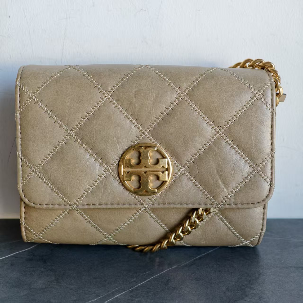 95新 TORY BURCH/汤丽柏琦 a1391信封包19*5*14