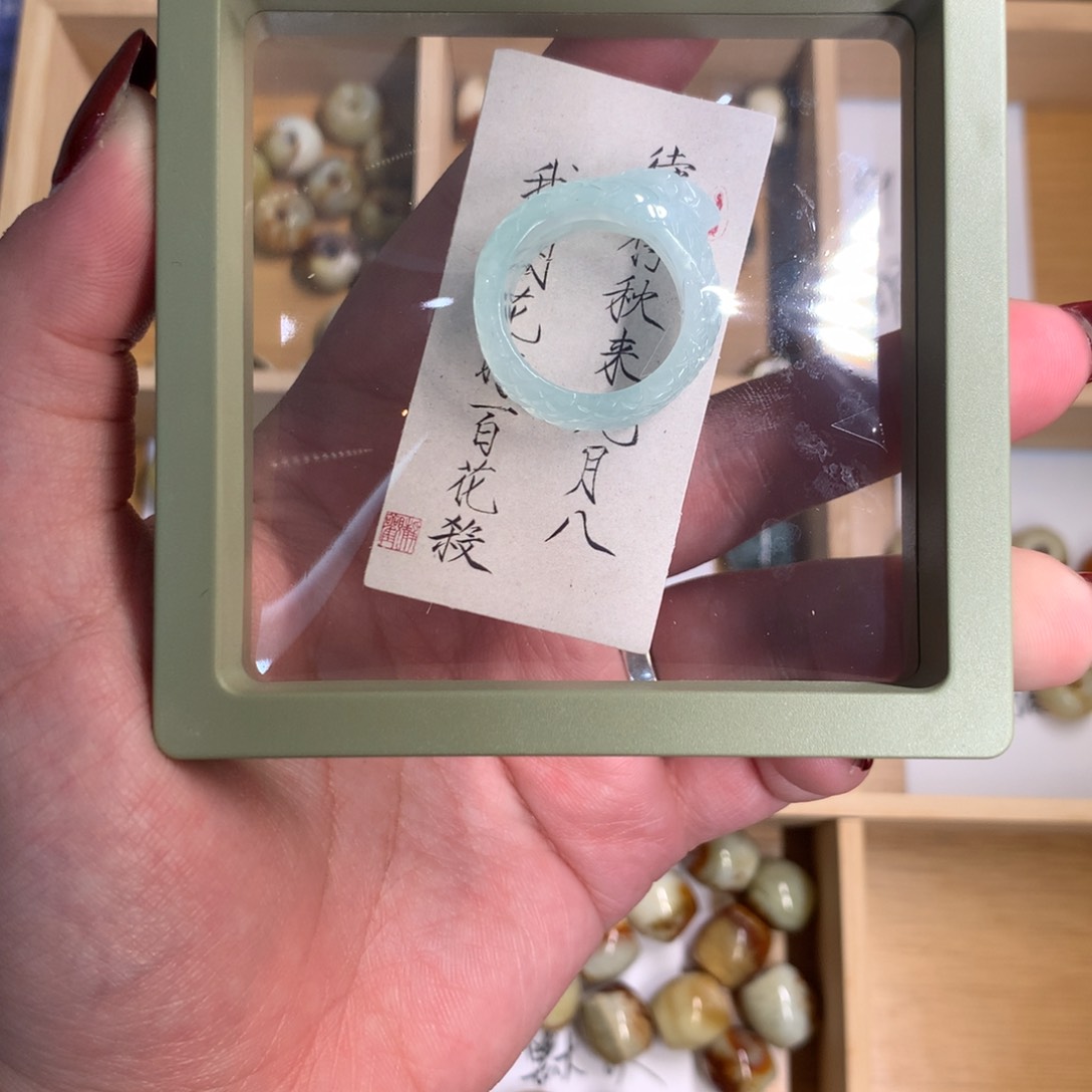 蛇纹石玉颈饰未镶嵌W*l
