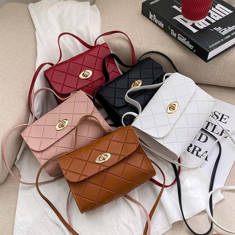 女款包包百搭手提宝宝女款通勤女包通勤ck时尚压花菱格包包