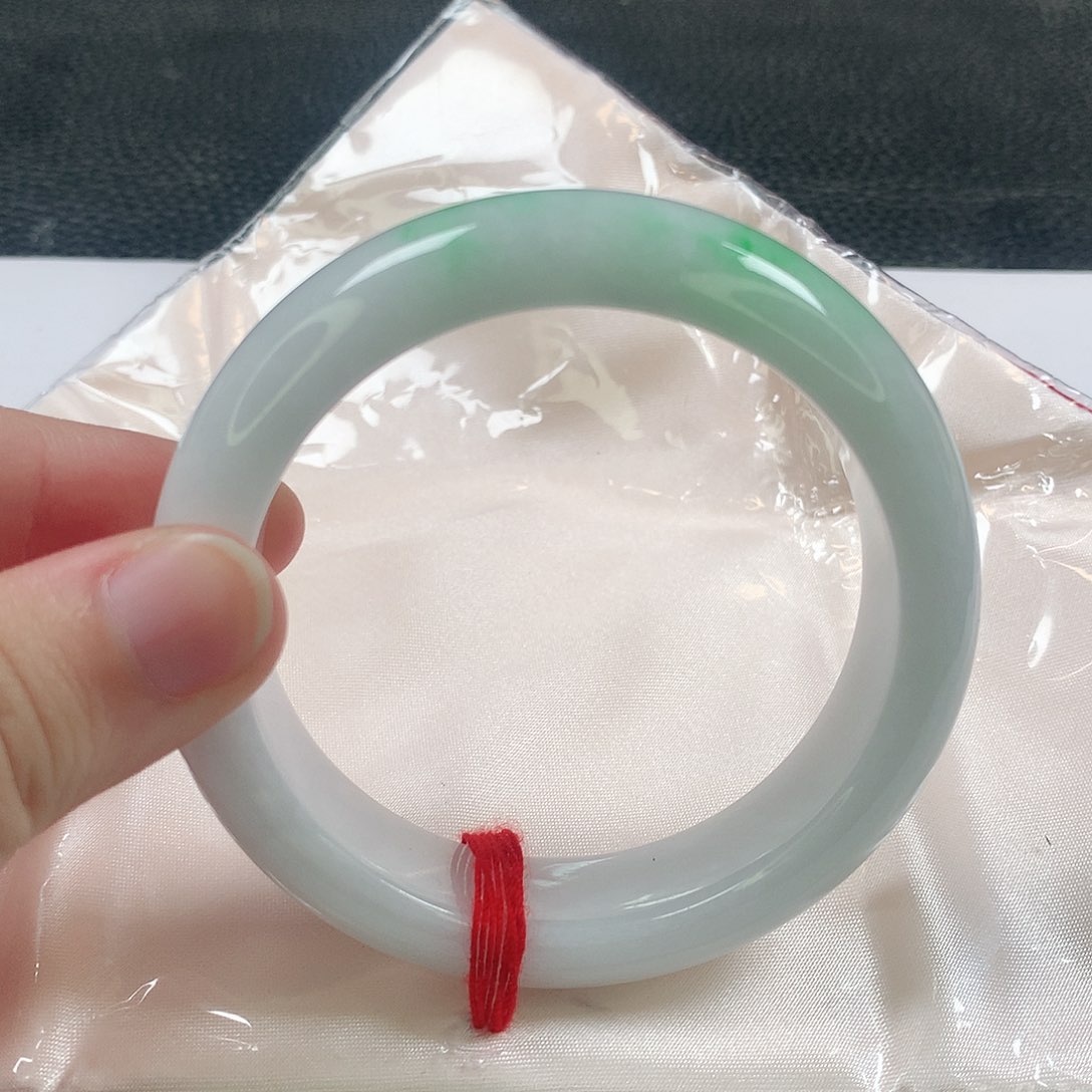 未镶嵌手镯翡翠375