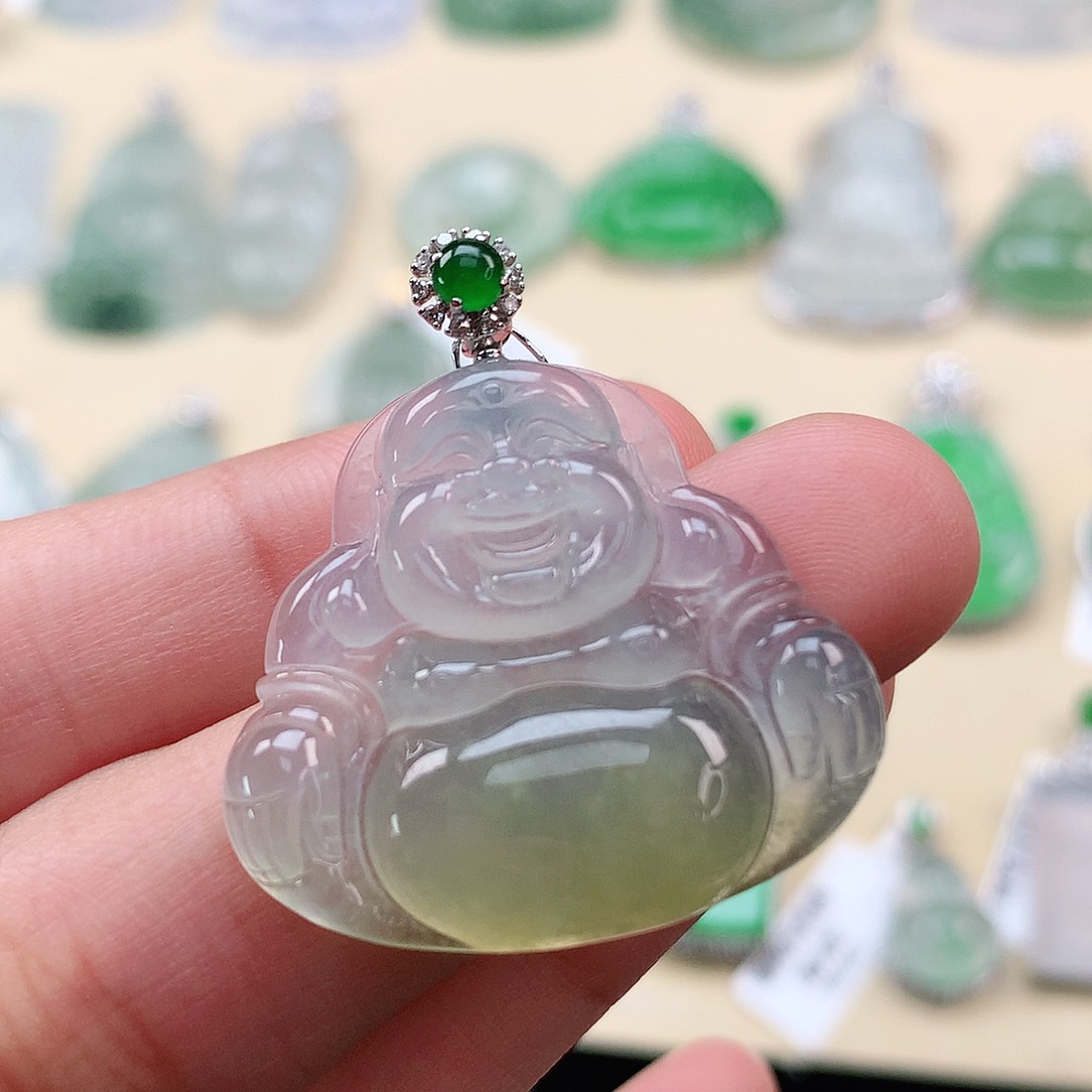 翡翠18K金镶嵌颈饰佛公