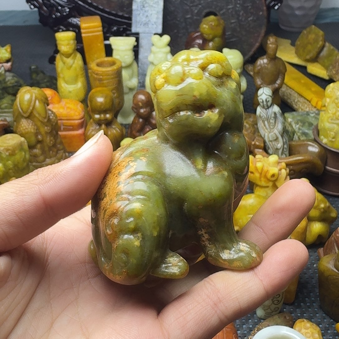 白玉菩提吊坠。。。