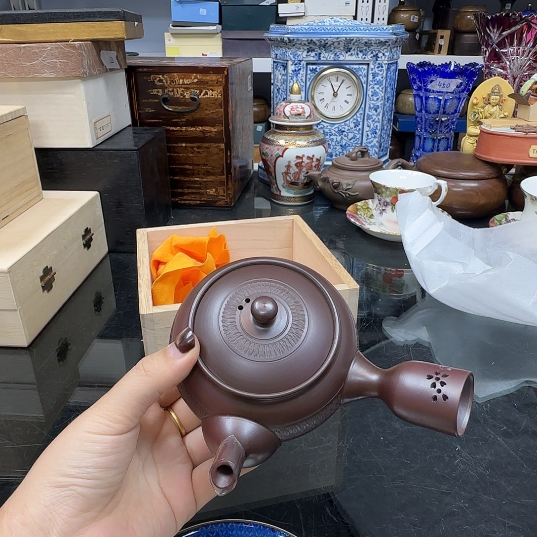 中古物品，天天新箱76