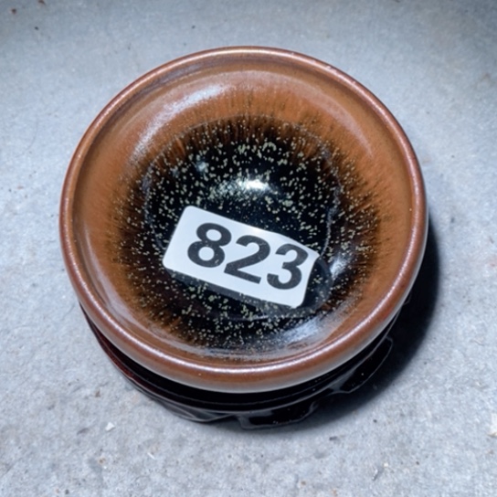 茶盏是因为一切不开心就不