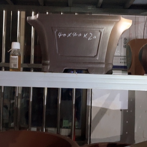 紫砂花盆四方盆一个