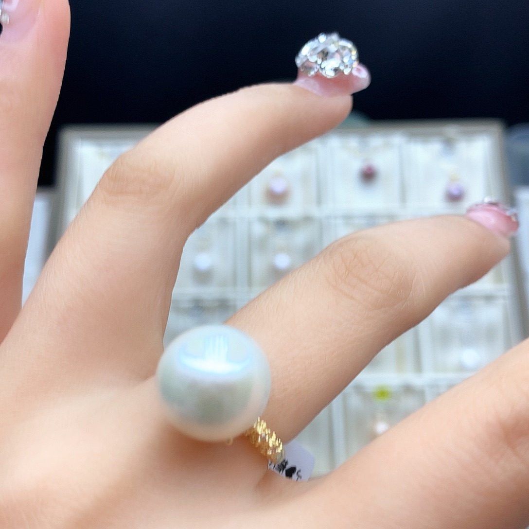 淡水珍珠颈饰合金