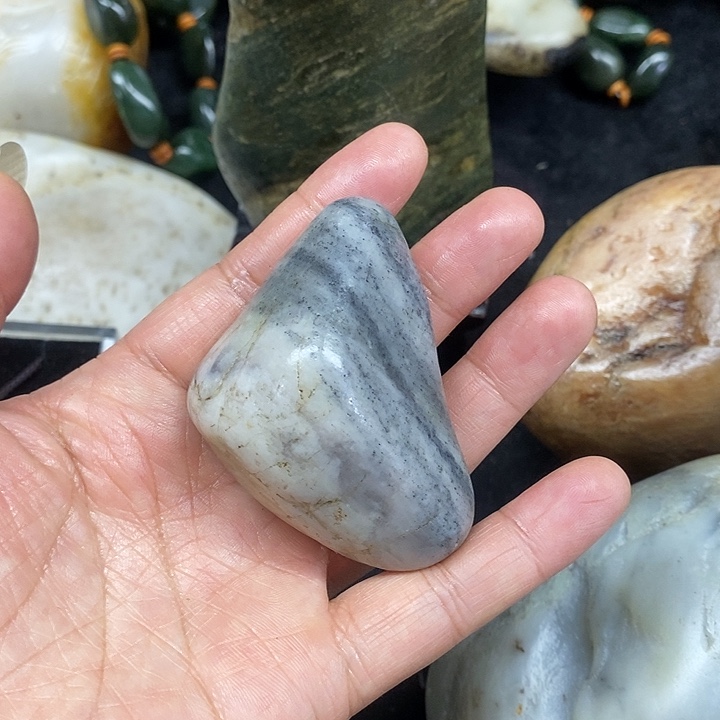 和田玉（糖玉）未镶嵌挂件