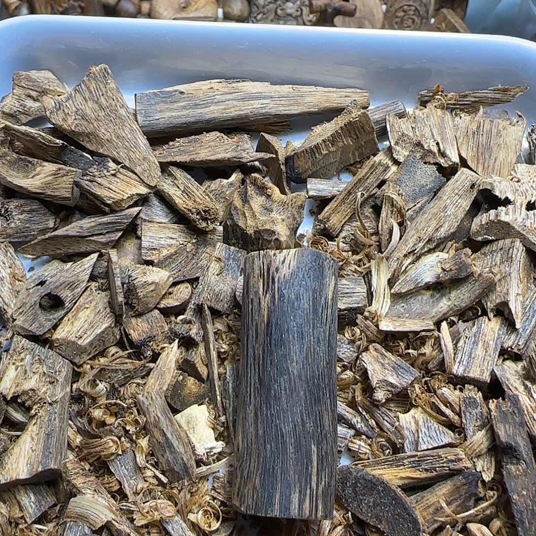 沉香沉香碎屑原汁原味