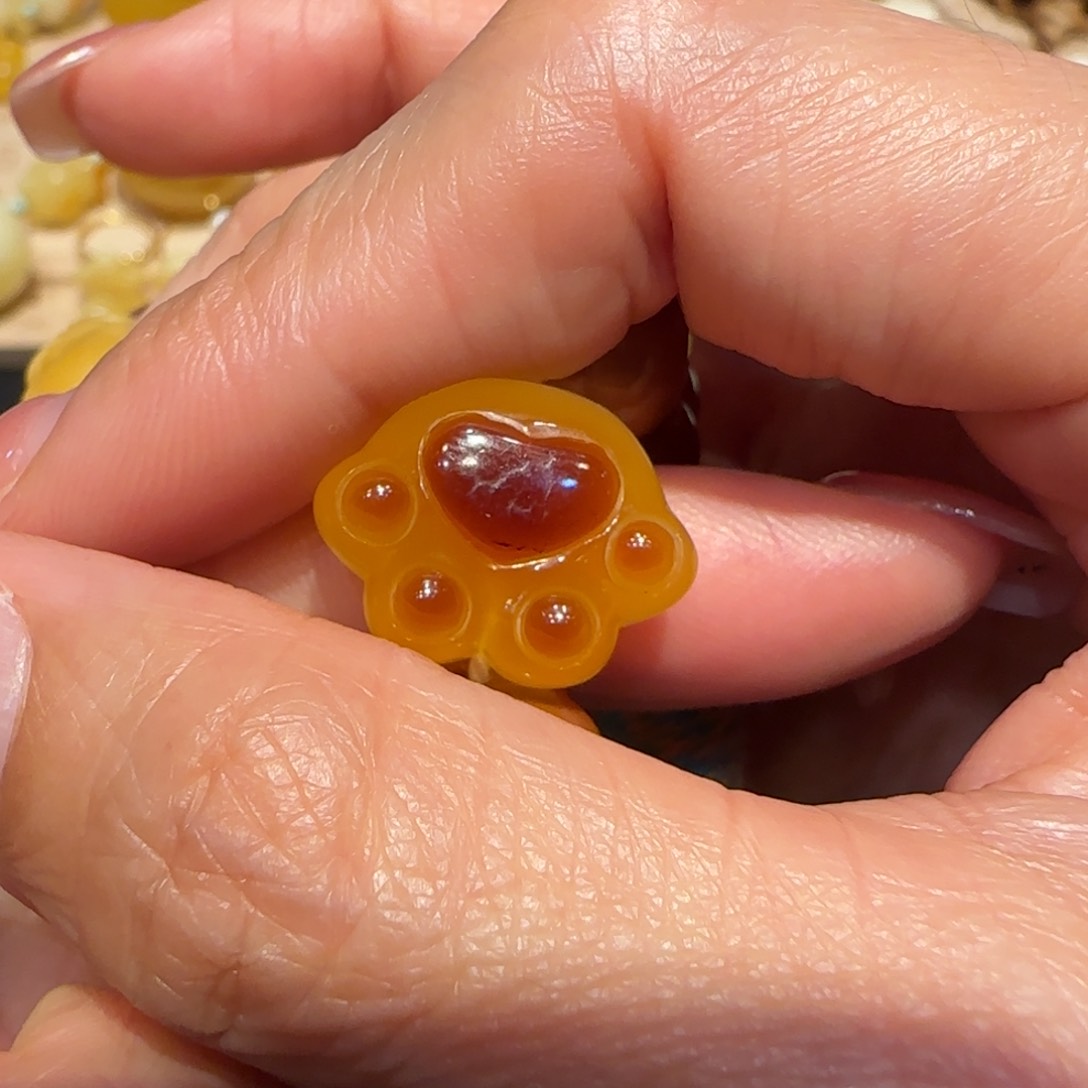 琥珀未镶嵌珠宝奇石纯*