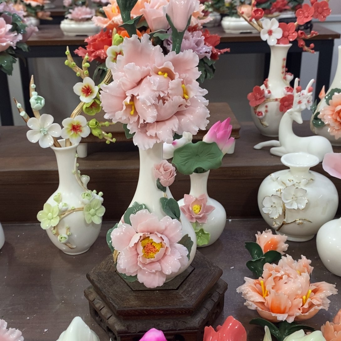 摆件陶瓷手工花摆件