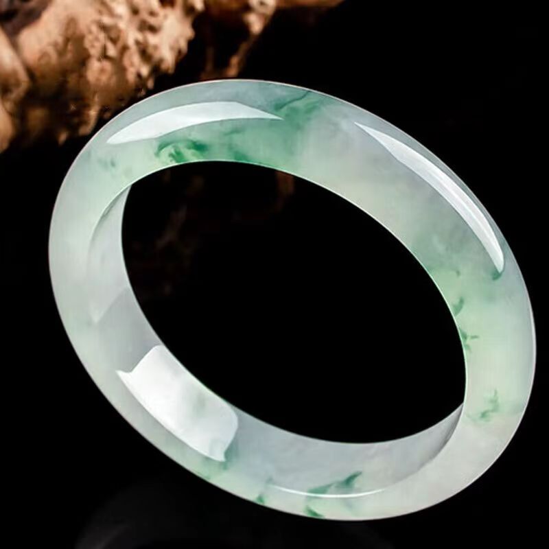 冰透飘花缅风气质手镯【直播间为准一物一拍】