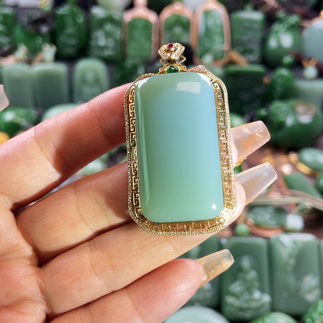 和田玉挂件18K金镶嵌用****7