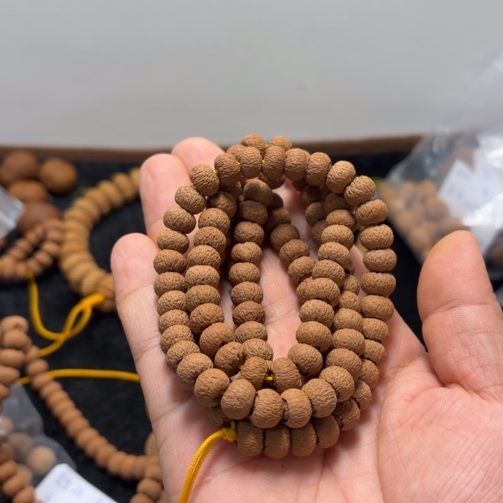 浅***尝文玩核桃手串莲花菩提子脖挂