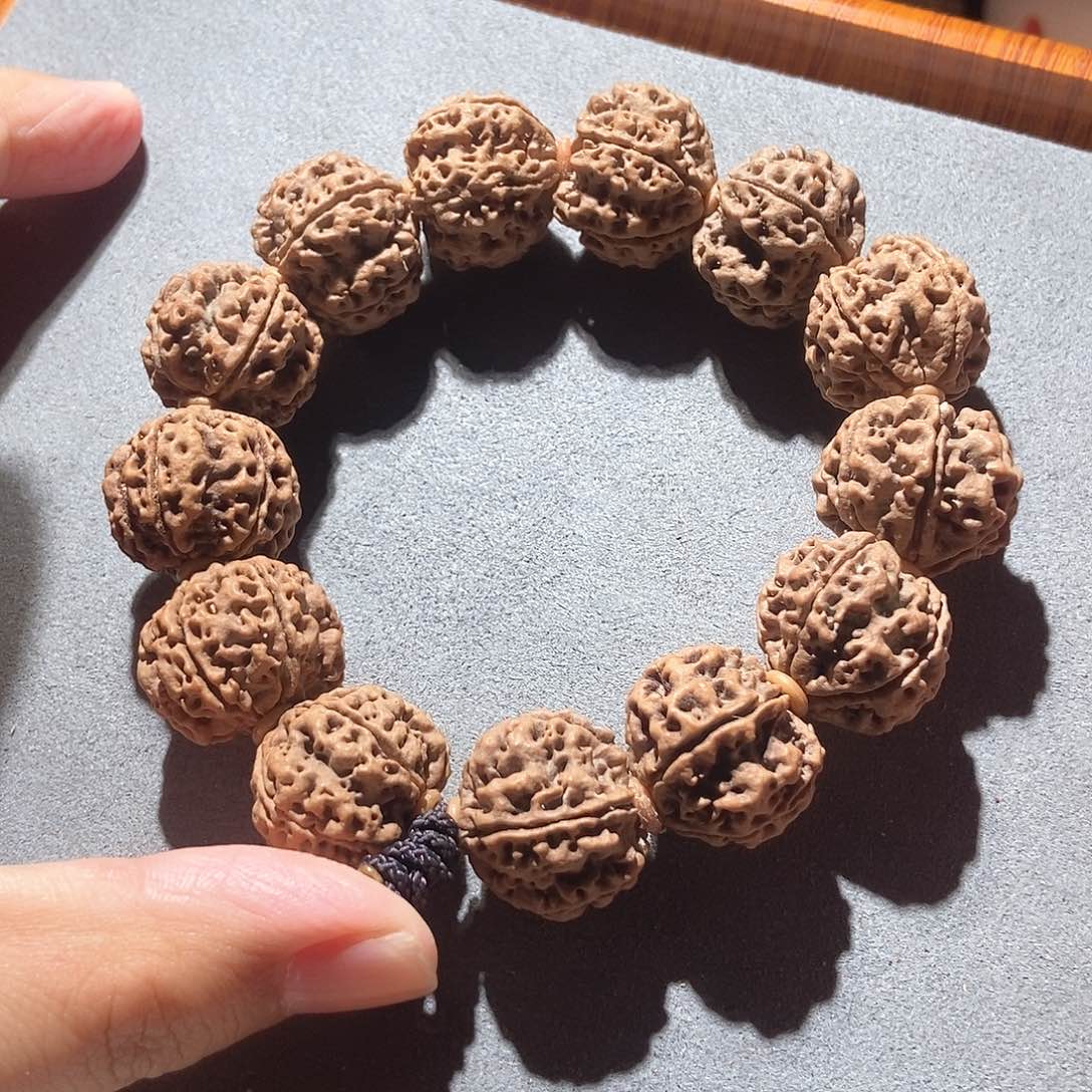 金刚菩提吊坠纯原生态铁籽22mm