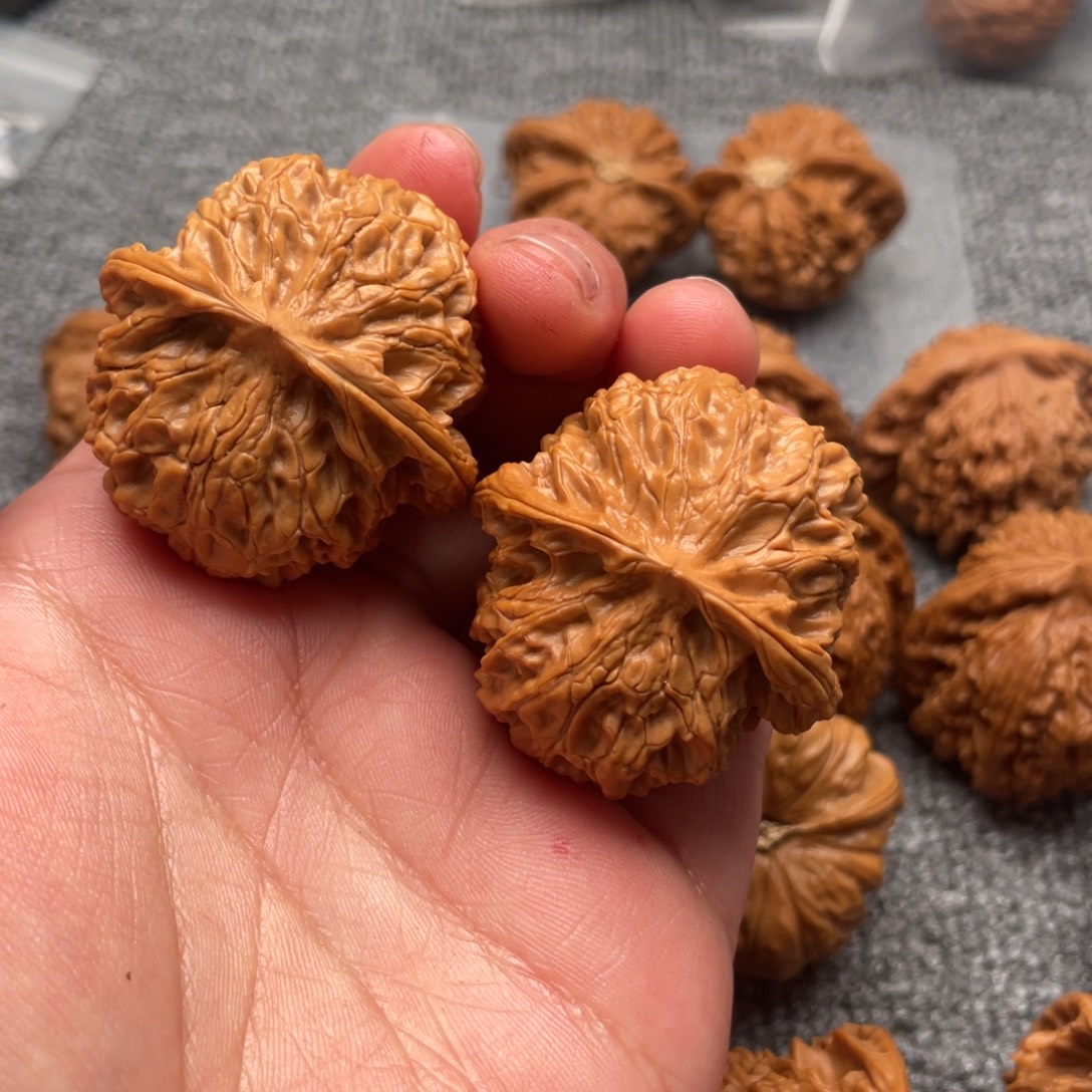 文玩核桃吊坠40全品苹果园