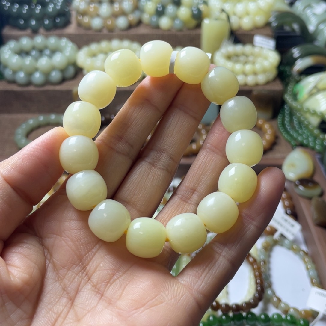 和田玉手链未镶嵌原**歌