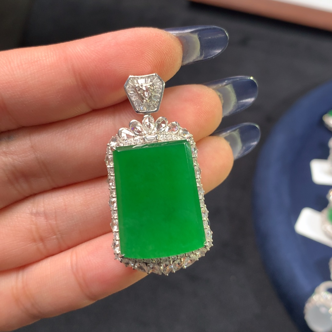 翡翠挂件18K金镶嵌老****制无事牌