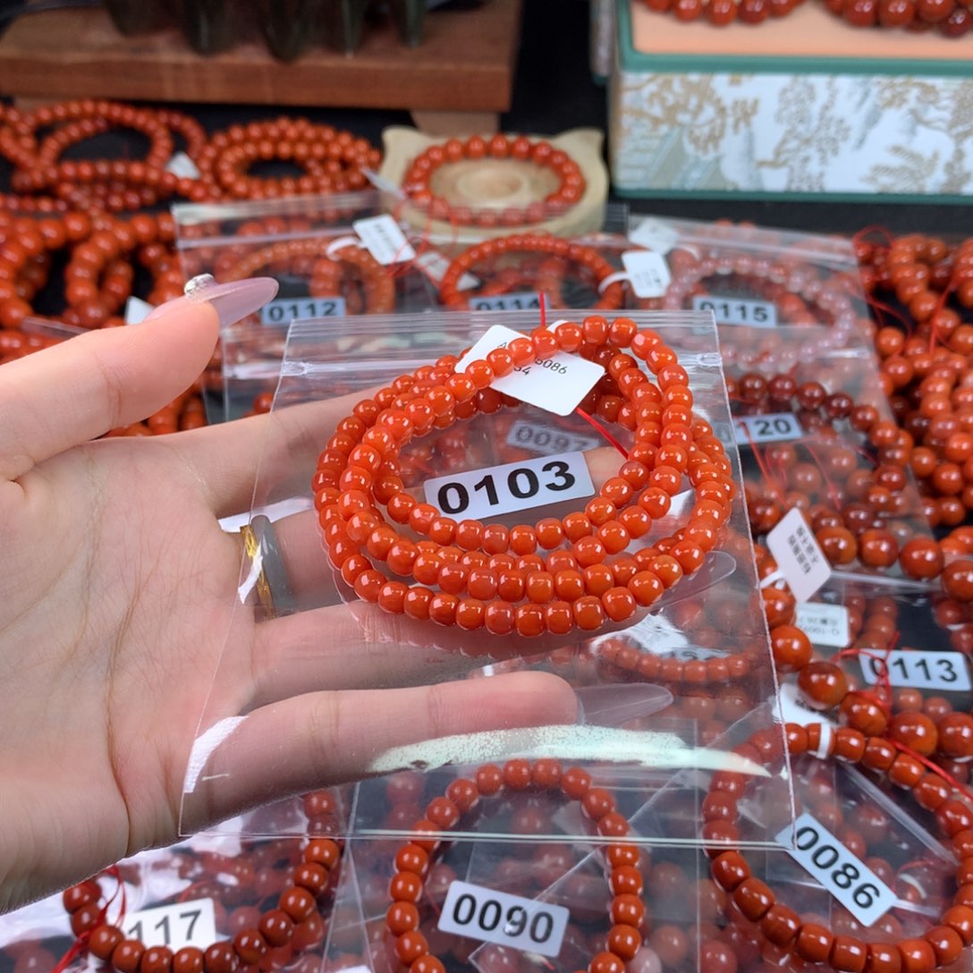 南红玛瑙手链未镶嵌0103