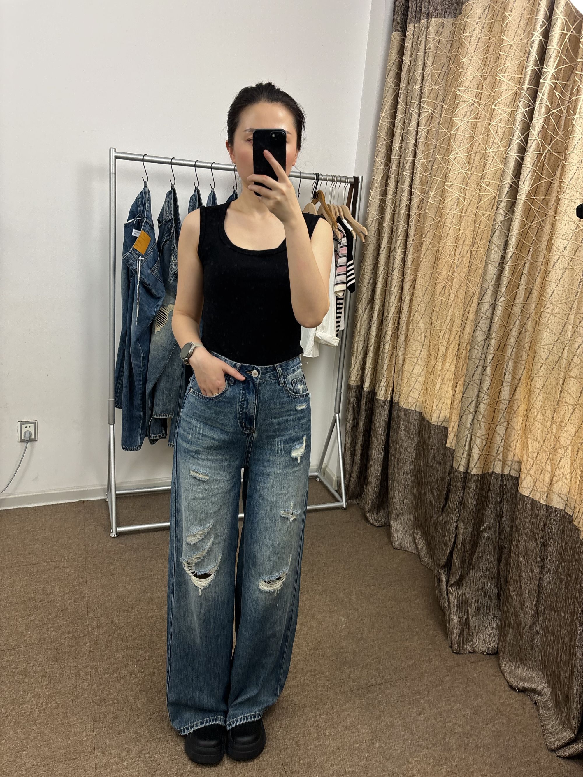 【狗蛋妈】77073-夏季超薄破直筒洞裤（到家不合适48小时内务必退回）