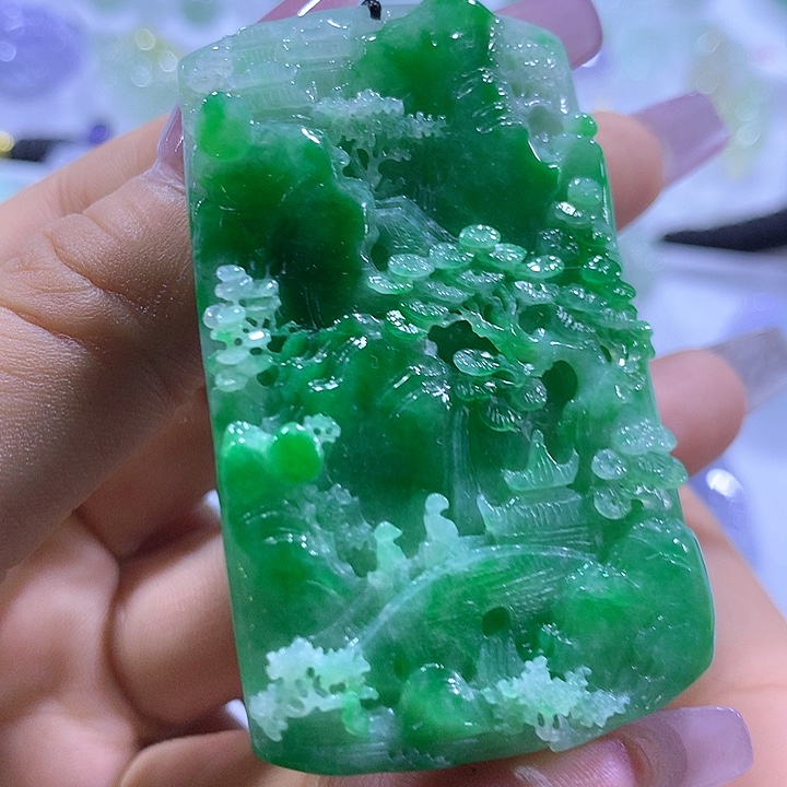 翡翠未镶嵌颈饰天然翡翠A货吊坠