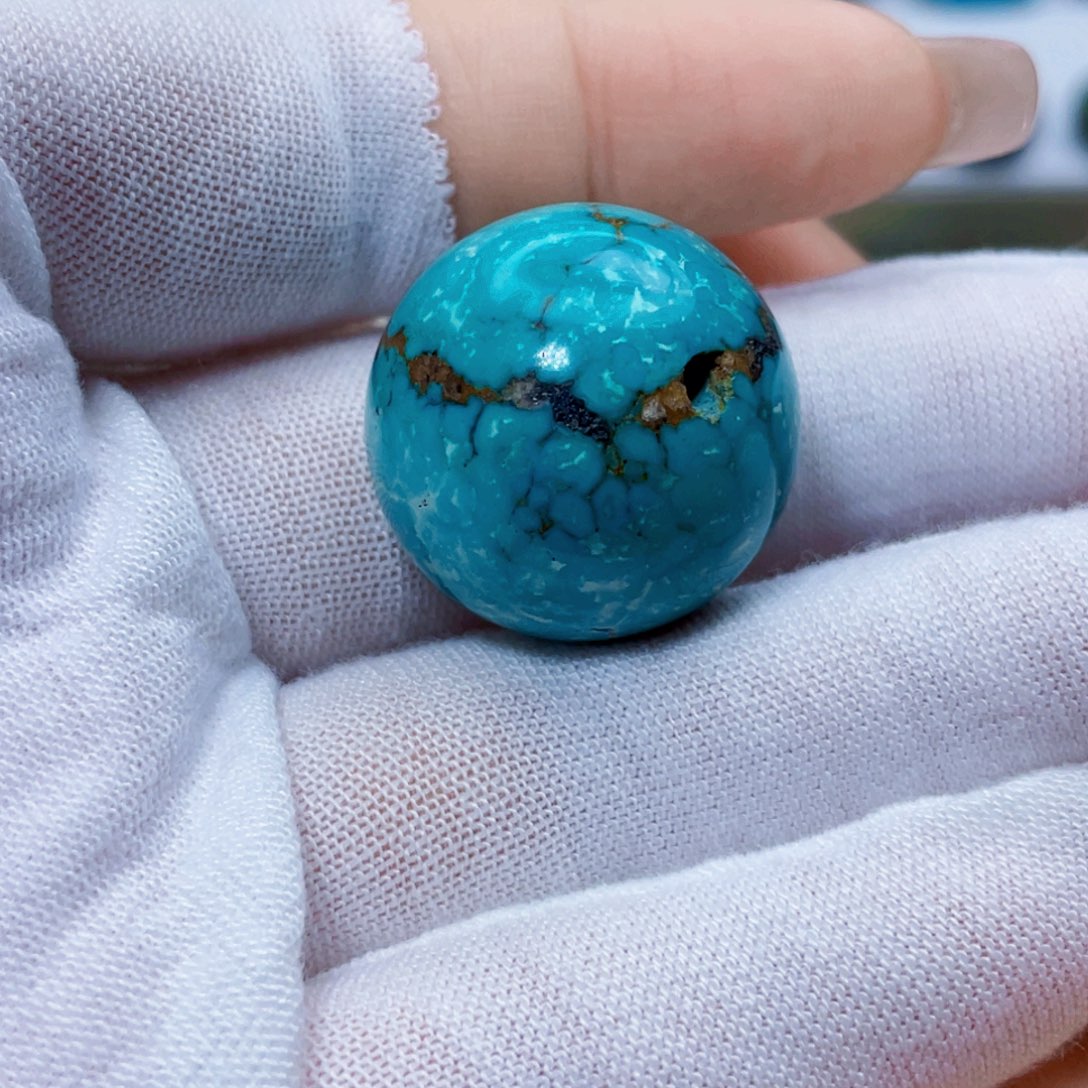 绿松石未镶嵌饰品