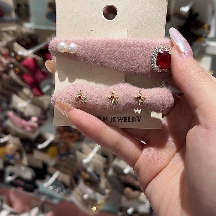 布艺铁合金粉色夹子