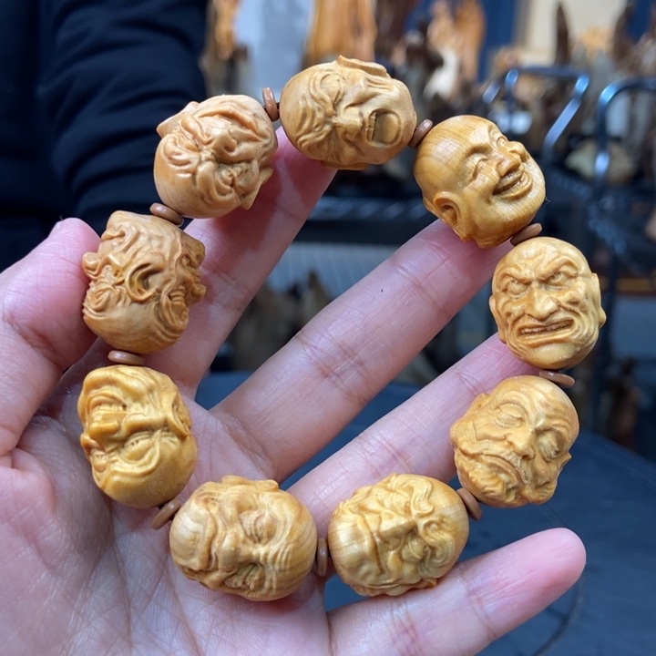柏木（崖柏）十八罗汉