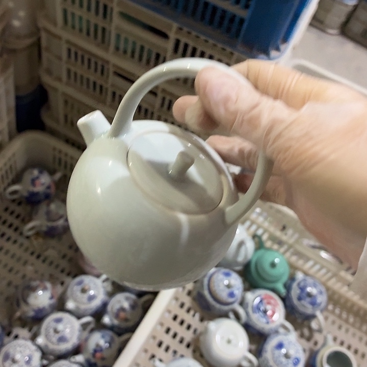 茶具微暇，介意勿拍