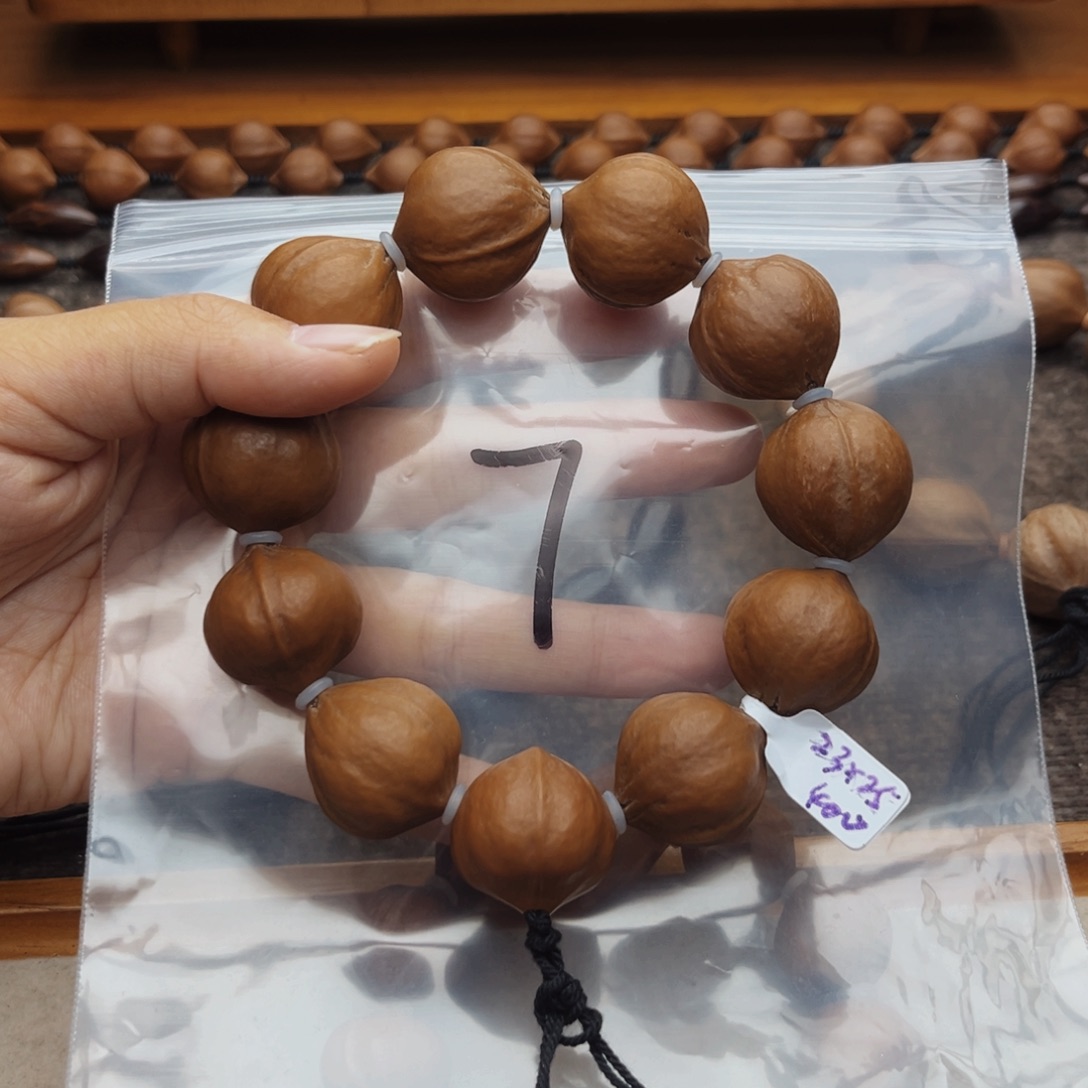 手串/手链橄榄核7号，2.3×2.5鸡蛋核