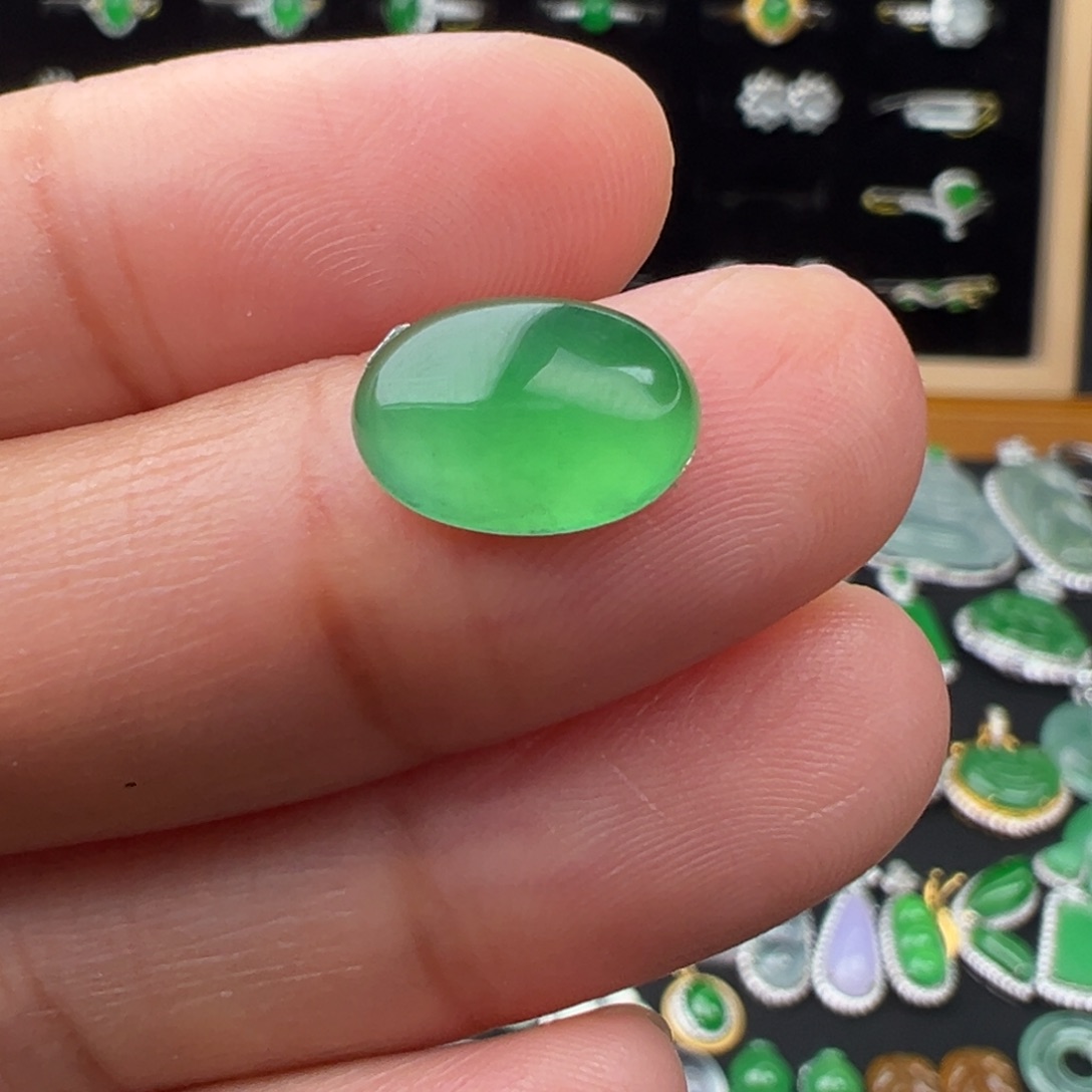 翡翠未镶嵌颈饰蛋11.3