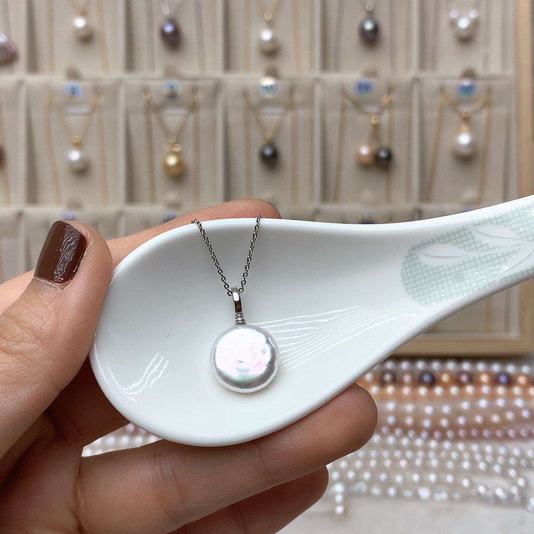 淡水珍珠吊坠(赠链)银S925镶嵌