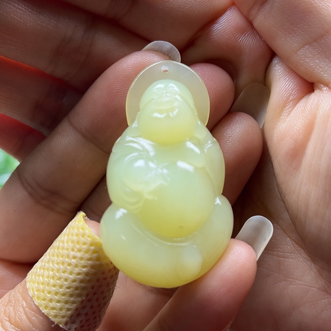 和田玉吊坠未镶嵌