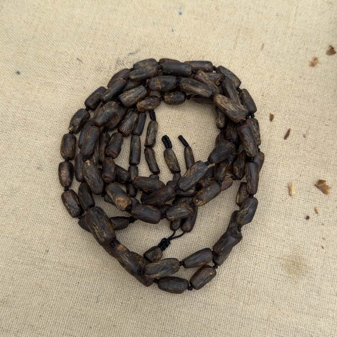 沉香手串绿奇楠沉水多圈留疤约0.8-31多样性发一条