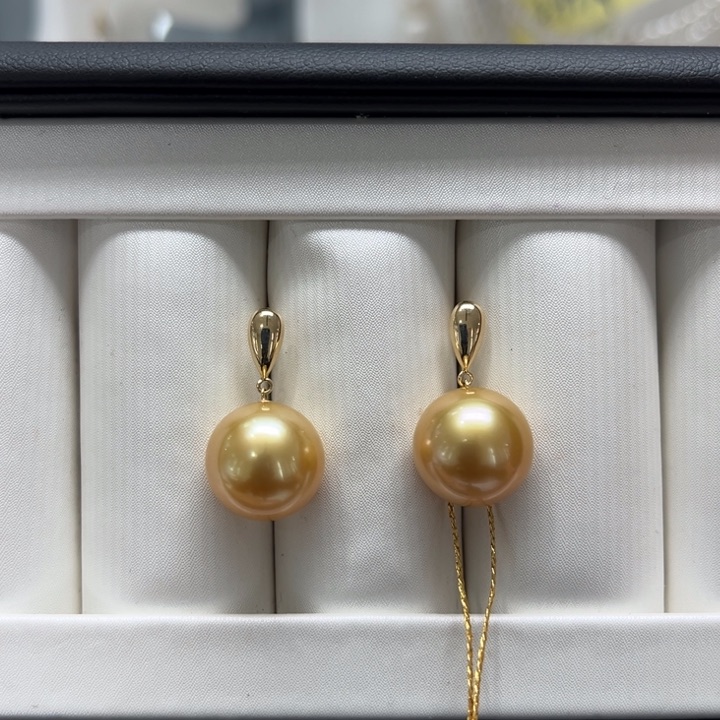 海水珍珠耳饰18K金镶嵌12mm