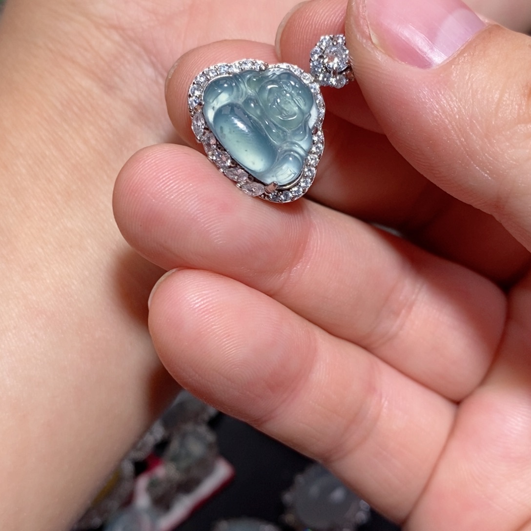 翡翠颈饰银S925镶嵌j j k k