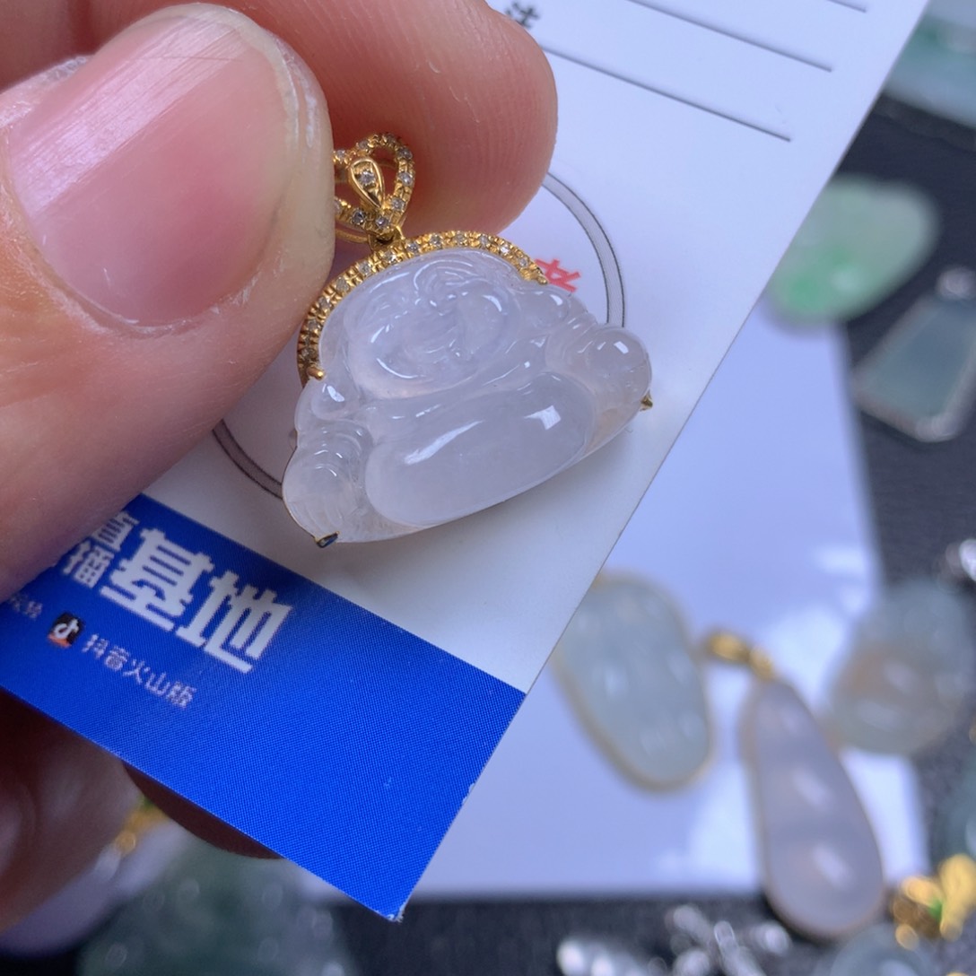 【闪购商品】翡翠颈饰18K金镶嵌鲸*翡翠