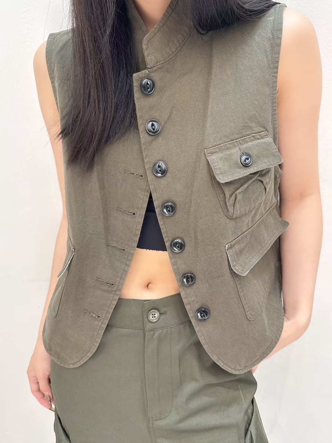 叠穿复古舒适外套别致高级感2025秋季马甲无袖上衣女休闲纯色简约