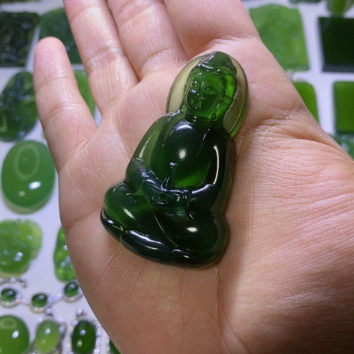 【闪购商品】蛇纹石玉颈饰未镶嵌用****5