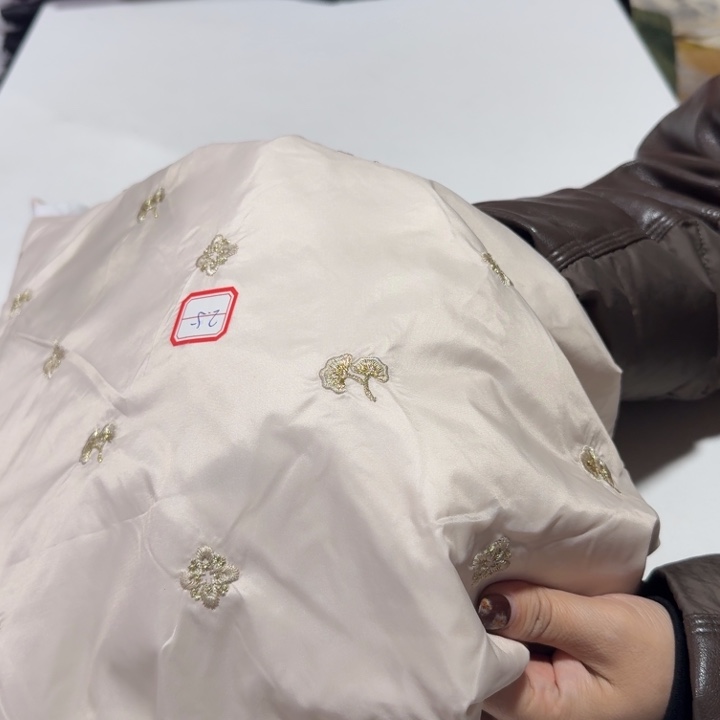 无纺布2.5孤品面料