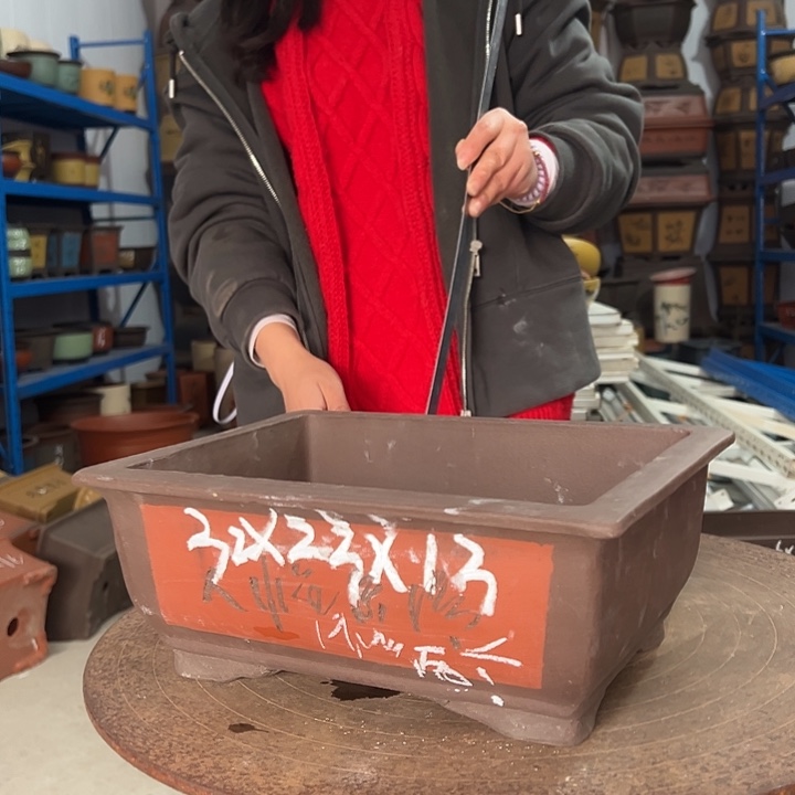 31+31红马槽花盆花盆