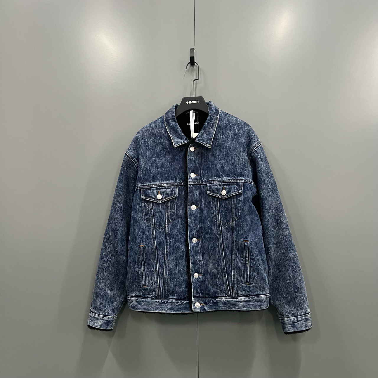 95新 Balenciaga/巴黎世家 （jp）217蓝色水洗牛仔夹克 48码