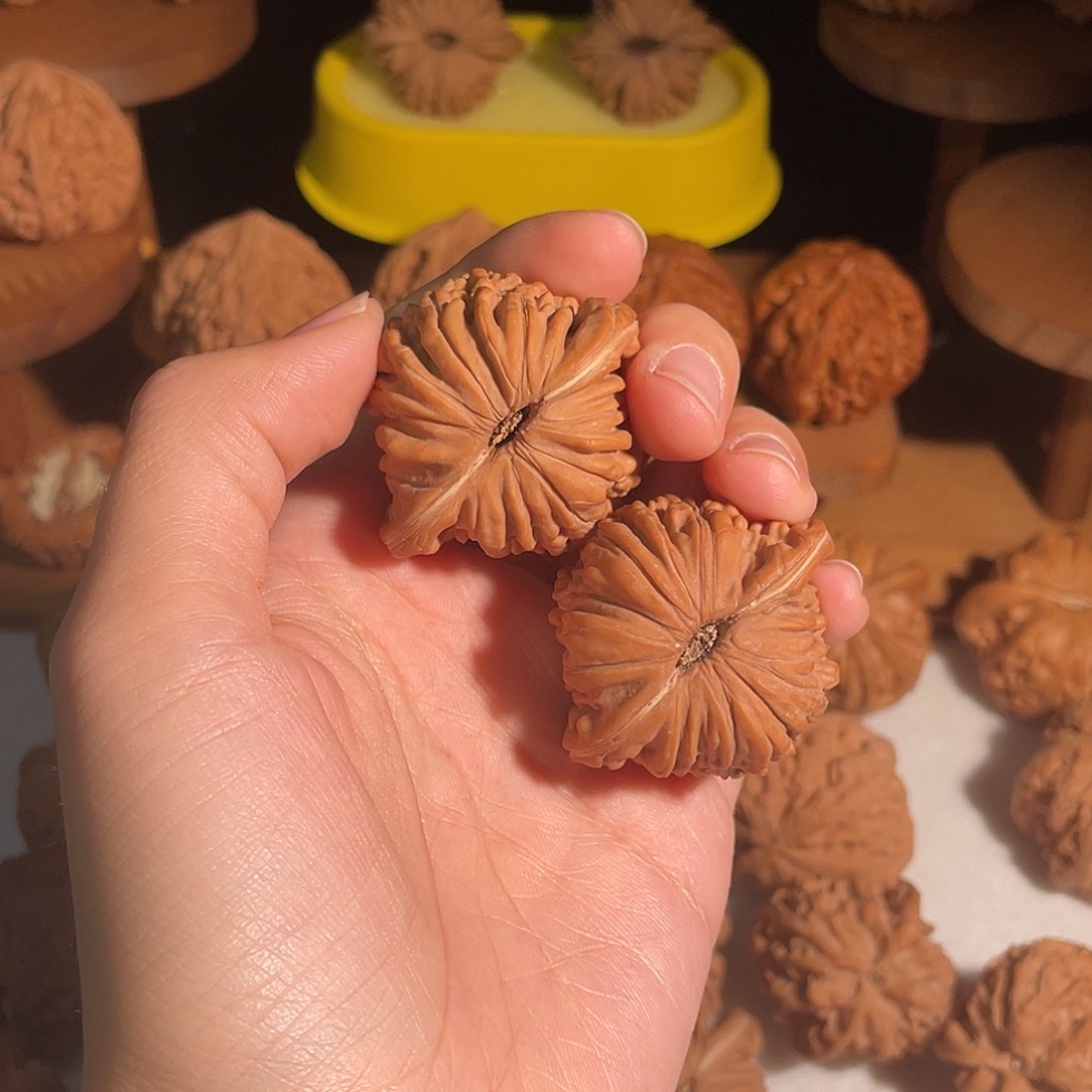 于***灬把件文玩核桃41平谷楼