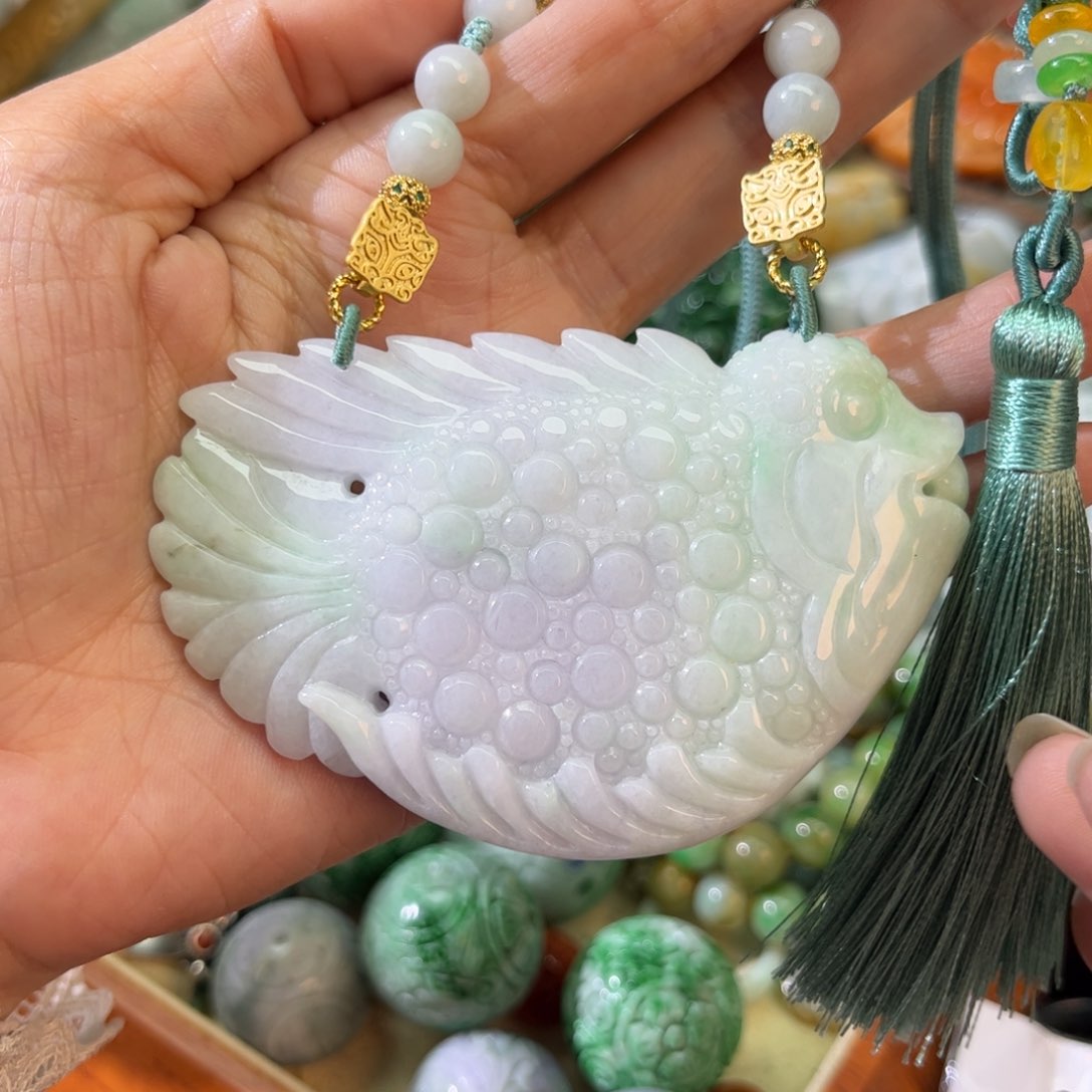 翡翠颈饰未镶嵌待编款