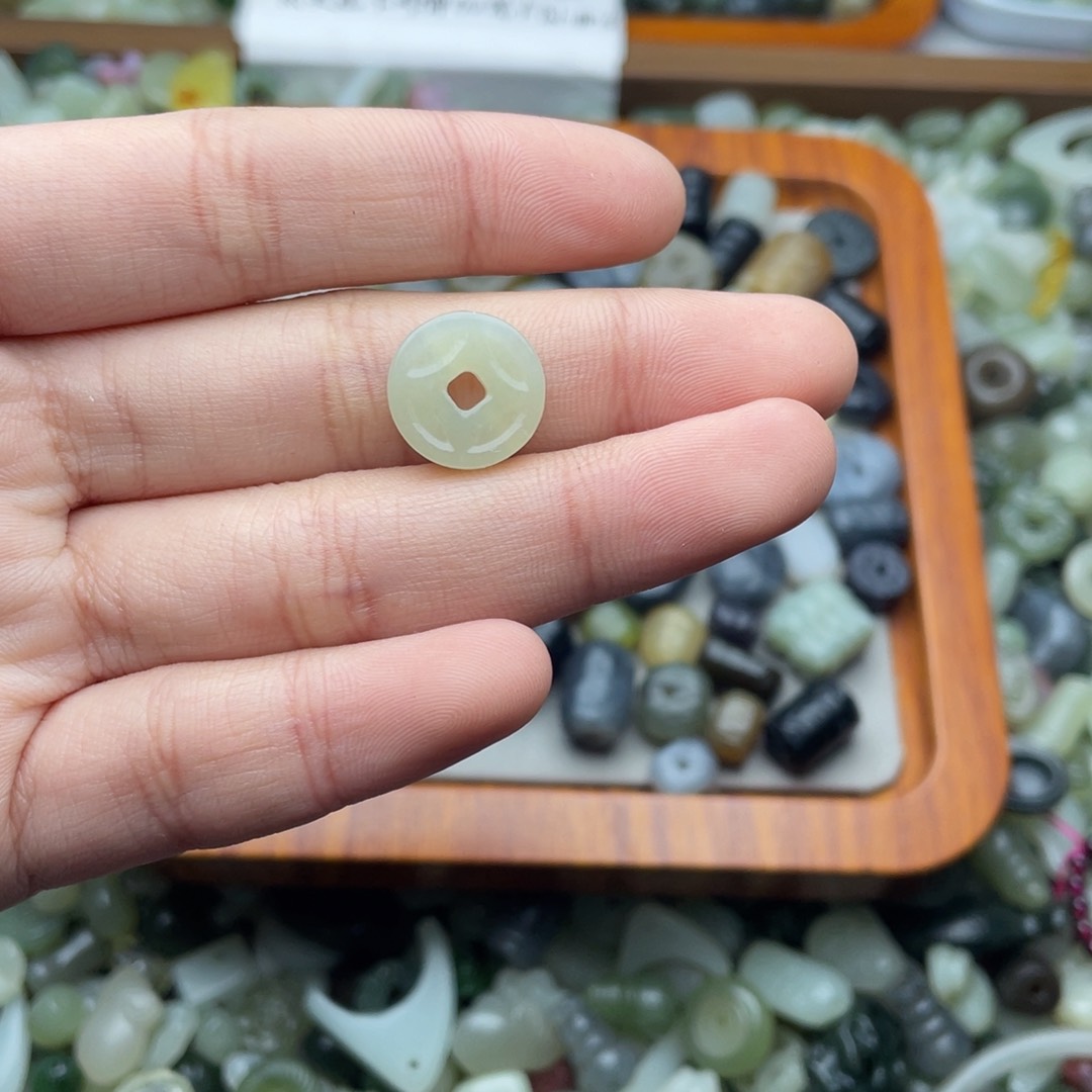 未镶嵌手绳和田玉小*星